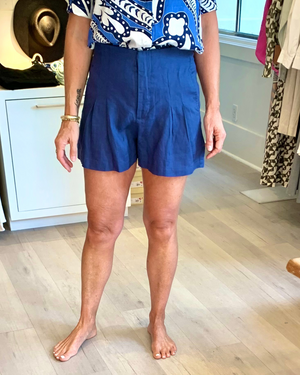 
                  
                    Load image into Gallery viewer, Frida Linen Shorts in Deep Blue
                  
                