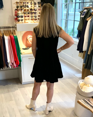 
                  
                    Load image into Gallery viewer, Frannie Dress in Black
                  
                