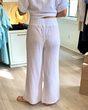 
                  
                    Load image into Gallery viewer, Crinkle Cotton Pant in White
                  
                