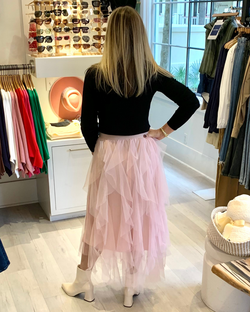 
                  
                    Load image into Gallery viewer, All The Frills Tulle Midi Skirt in Blush
                  
                